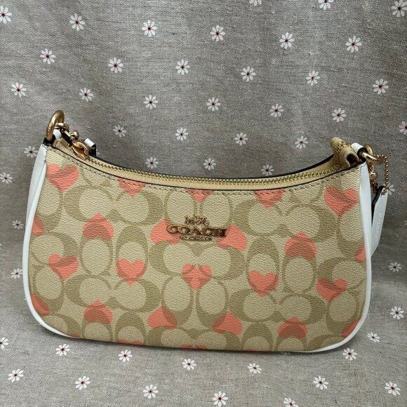 Coach Teri With Signature Canvas Heart Shoulder Bag